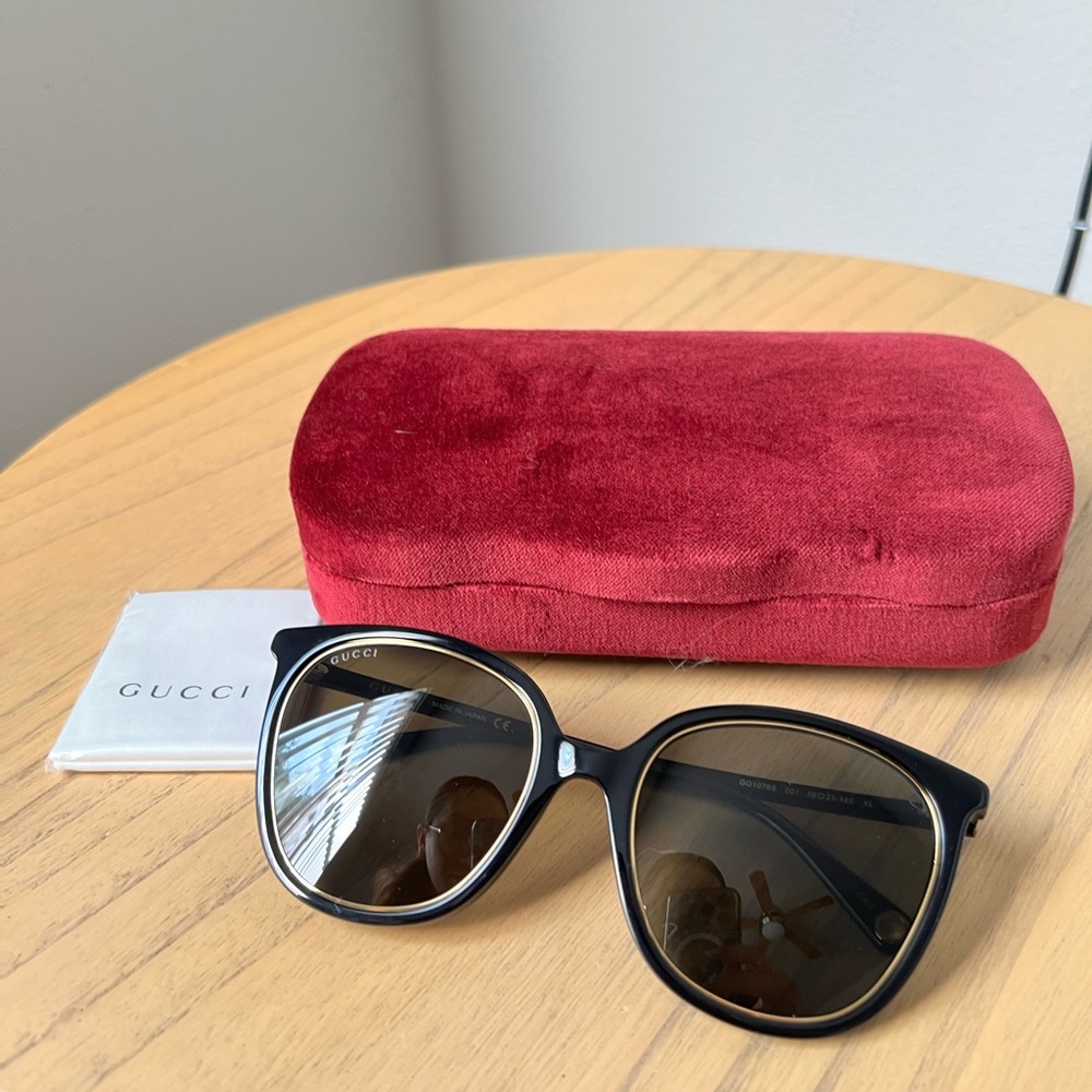 Gucci Sunglasses